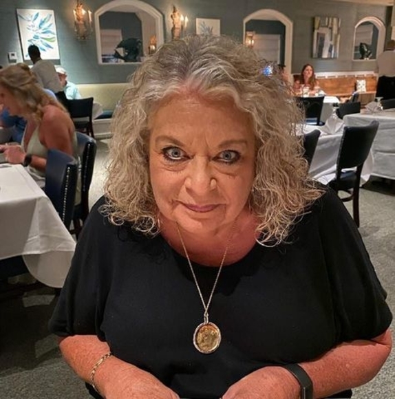 Meet your Posher, Theresa - Picture 1 of 1